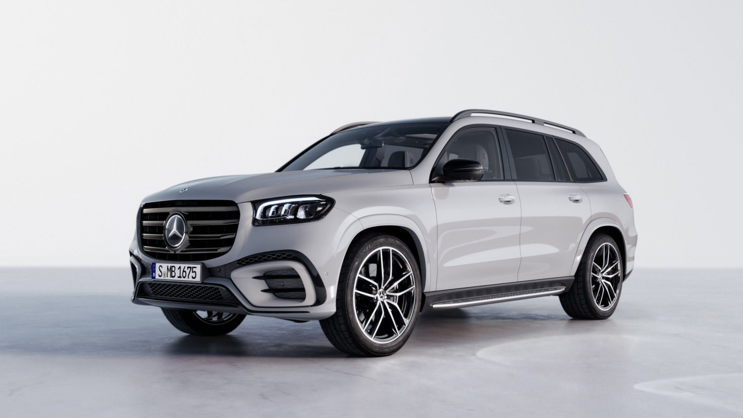 MercedesBenz GLSClass GLS580 2024 SUV Drive